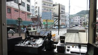 レトロな雰囲気漂う5号線の終着駅。