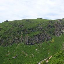 赤川登山道からの肥前ヶ城柱状節理