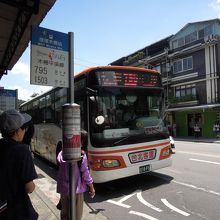 十分行き路線バス、795番