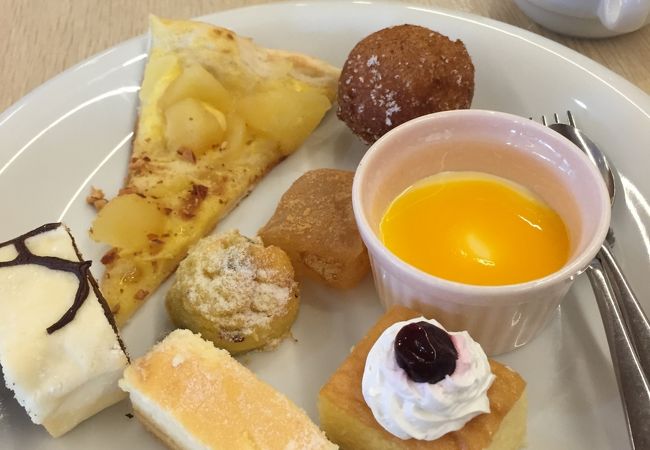 平日ランチがおすすめ。