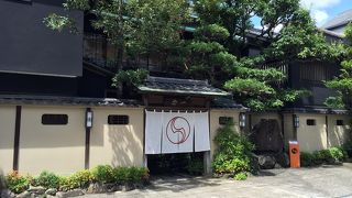 お一人様 OK！ 老舗料亭で頂く卓袱料理 ♪