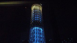 夜のスカイツリー