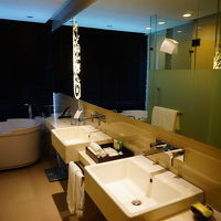 シャワーブースもあります