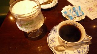 大丸に隣接しているカフェ