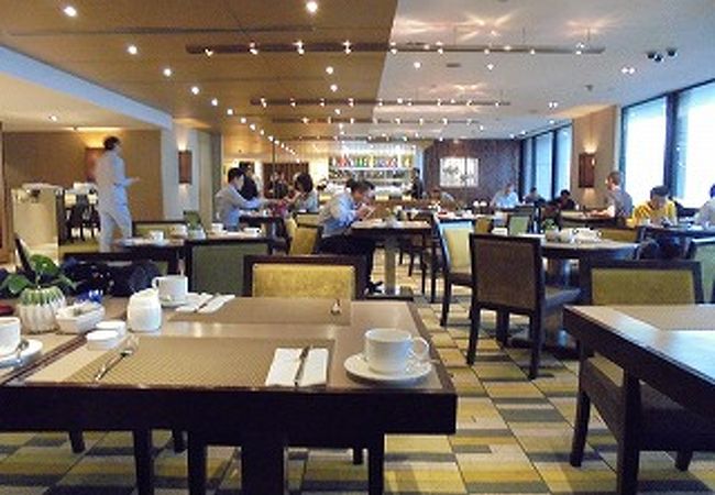 サービスアパートメント内のレストラン