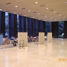 新宿センタービルの１階で実施されていたイベント会です。