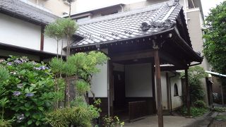 俳句寺との呼び方も