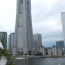 横浜ランドマークタワー