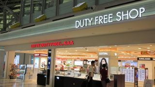 化粧品が充実しています。