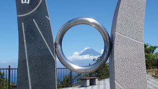 輪の中に富士山が！