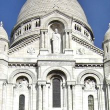 聖王ルイ像、サクレ・クール像、ジャンヌ・ダルク像　2012