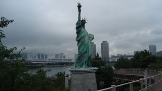 フランス政府公認、立派なブロンズ製レプリカです～