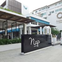 モダンなホテル