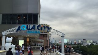 人は多いが・・・