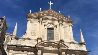 壁画の装飾が素晴らしいです