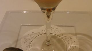 一流店には程遠い「高級店風」なお店