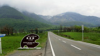 よそ見必須のビュースポットが続く『やまなみハイウェイ』