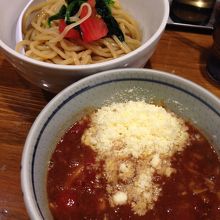 トマトつけ麺