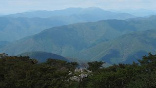 初心者にも登り易いです。