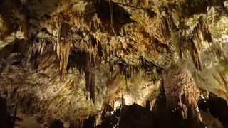 ポストイナ鍾乳洞