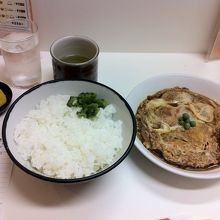 これみると　よだれでてきます。　ぶひぶひ