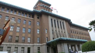 屋上に登れます