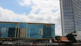 リバーサイドモール