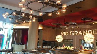 やっぱ南米料理ってうまい！柔らか赤身肉を食べる！