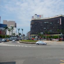 台南駅前（表口）