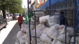 兵隊さんの寺院