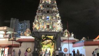 スリ マリアマン寺院