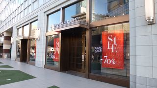 バーゲンセール開催中！