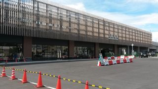 3線(JR・市電・熊電)の結節点です