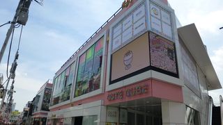 メルヘンチックなビルです