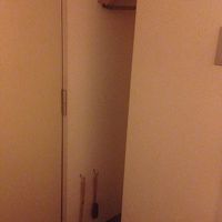 スリッパと衣装ハンガー