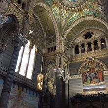 中はこんな感じです。