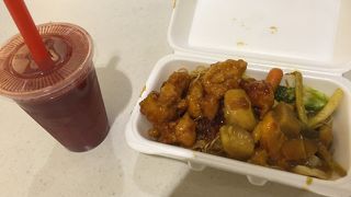 意外と便利なショッピングモール