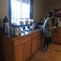 ロビー横でコンチネンタルブレックファースト