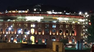 現在はショッピングセンターなど