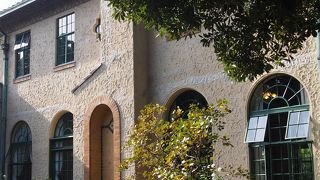 細かいところがとても贅沢な洋館