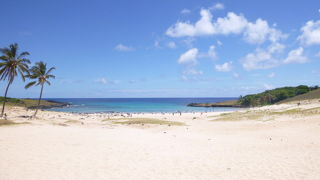 イースター島唯一のビーチ