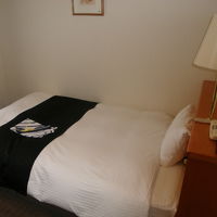 シングル客室内の様子