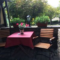 私達のお部屋の外テーブル
