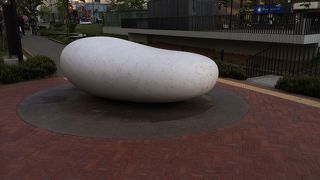 「生誕」のようにも感じる