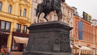 ザグレブの中心広場