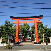 鵠沼の海の近くの神社