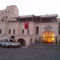 早朝のホテルです。