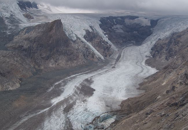 オーストリア最大の氷河