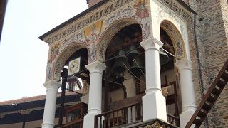 外壁の絵は、まだまだ見事！