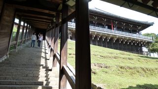 やはり、東大寺に来たらここにも